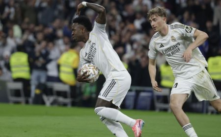 Liga : porté par un doublé de Vinicius, le Real Madrid s’offre l’Espanyol et retarde le sacre du Barça