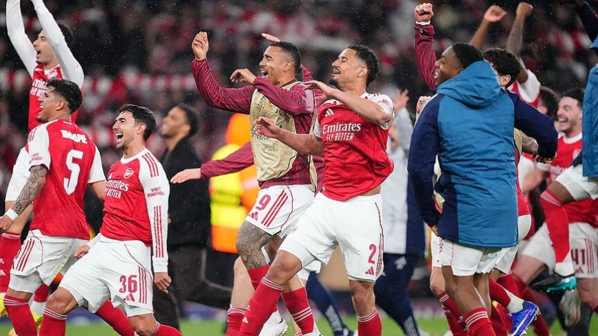 Football : Arsenal sacré champion d’Angleterre pour la première fois depuis 2004