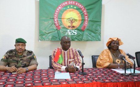 Diaspora burkinabè au Mali : lancement des kits mobiles d’enrôlement pour la carte biométrique et le passeport AES