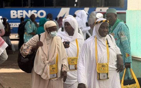 Hadj 2026 : les premiers pèlerins maliens de la filière gouvernementale de retour à Bamako