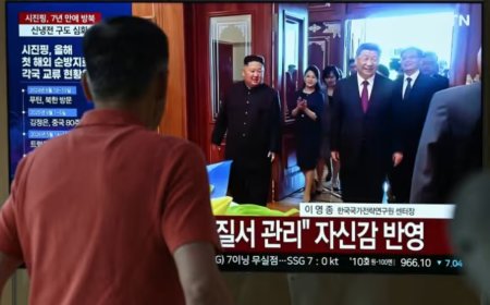 Xi Jinping accueilli en grande pompe en Corée du Nord, loue une amitié "invincible"