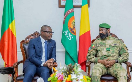 Mali-Bénin : Assimi Goïta accueille le président Romuald Wadagni pour une visite stratégique à Bamako
