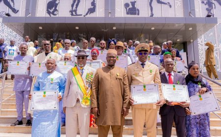 Distinction honorifique : 25 figures du sport malien décorées de la Médaille du Mérite Sportif