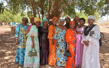 Écoles catholiques du Mali : Les enseignantes et épouses d’enseignants licenciés plaident pour une solution urgente