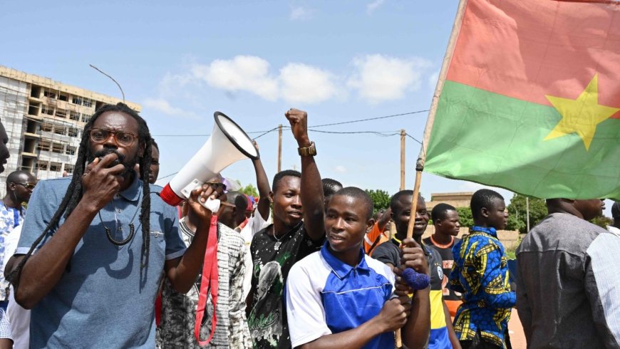 Au Burkina Faso, une course de soutien aux forces armées a eu lieu