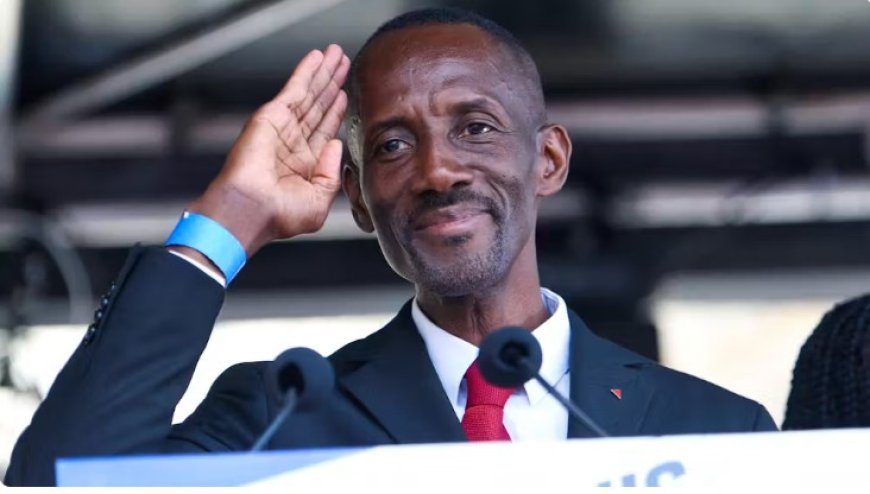 «La siffler est un droit...»: Une sortie de Bally Bagayoko sur la Marseillaise fait s'étranger la droite française