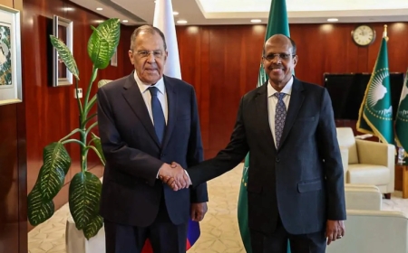 La tournée africaine de Sergueï Lavrov brise le plafond de verre post-colonial