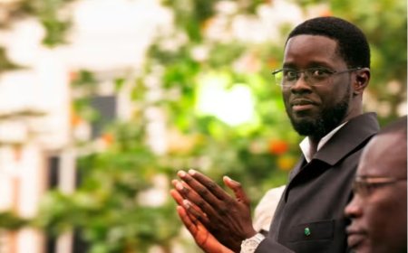 Sénégal: le président lance son nouveau parti, la rupture consommée avec son ex-Premier ministre