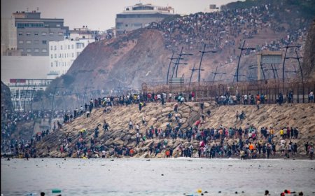 Migration massive: «Nous commençons à manquer de pain»: la ville de Ceuta se barricade