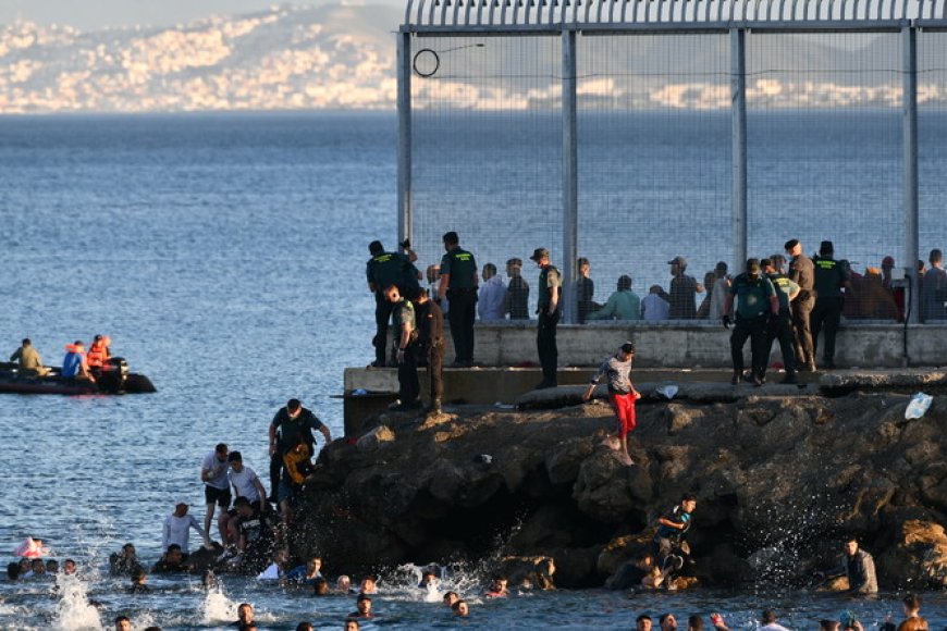 Crise migratoire à Ceuta : 25 000 migrants repartis au Maroc, au moins 34 morts