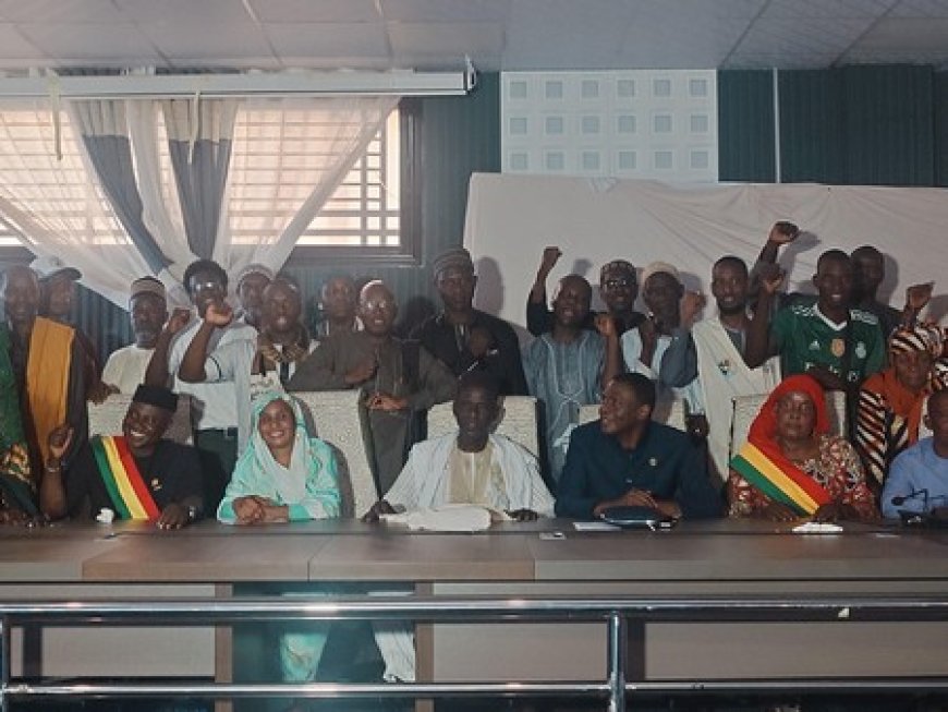 Bamako déclare la guerre à la dette :  Les Peuples du Sahel réclament l'audit et l'abolition pure  simple dettes illégitimes et illégales