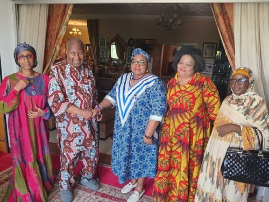 Journée Internationale Nelson Mandela : L’Ambassadeure d'Afrique du Sud chez Alpha Oumar Konaré