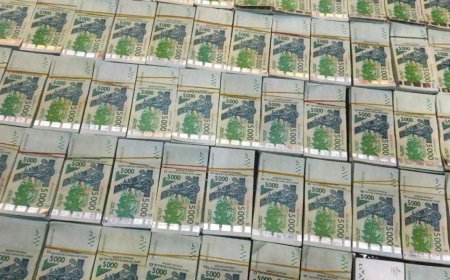 Burkina: saisie dans un bus de 60 millions de Franc CFA en faux billets