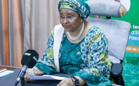 Journée mondiale de l'aide humanitaire: le ministre de la santé et du développement social appelle à "agir pour l'humanité"