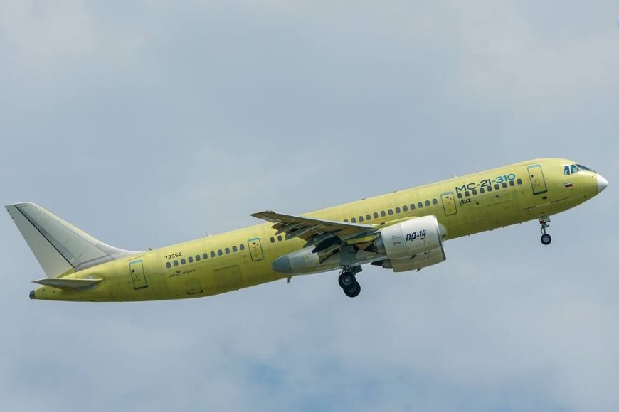 Russie: Le premier MC-21-310 de série effectue son premier vol !