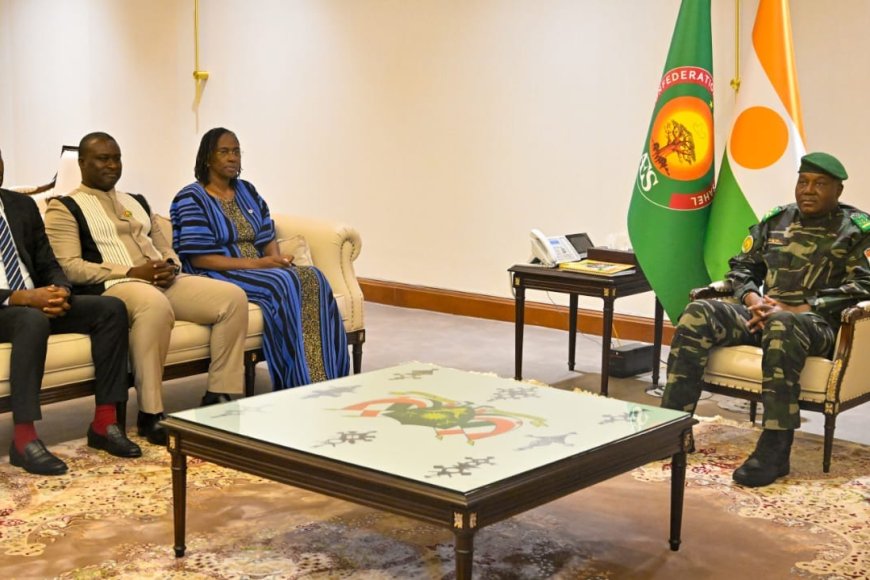 Youth Connekt Sahel 2026 : Le président Abdourahamane Tiani reçoit une délégation ministérielle en charge de la jeunesse
