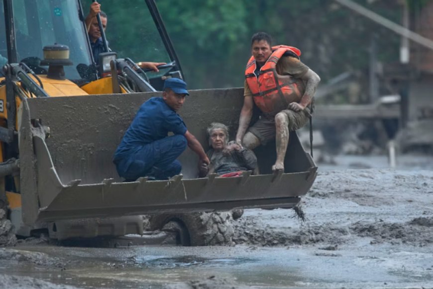Catastrophe dans l'Himalaya: Ce que l'on sait de la crue au Népal et au Tibet