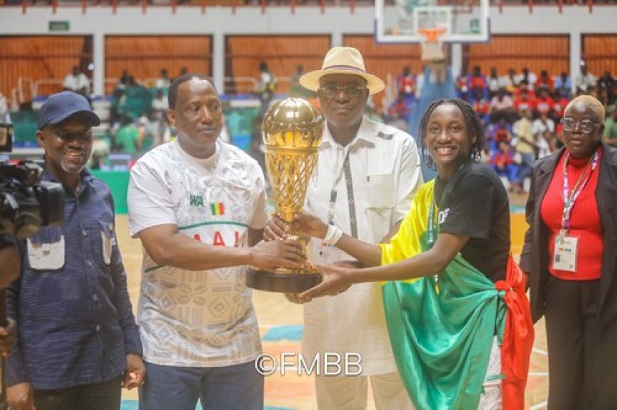 Janjo pour Jean-Claude Sidibe :   "Le Monsieur Basket" qui fait danser le Mali