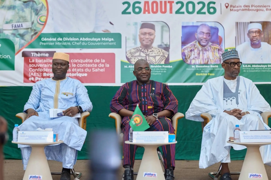 AES : Abdoulaye Diop et Bassolma Bazié sensibilisent la jeunesse malienne aux enjeux de souveraineté