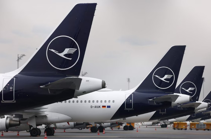 La batterie d’un passager prend feu en plein vol: l’avion atterrit d’urgence