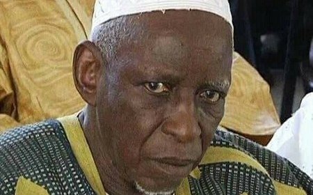 Amadou Jikoroni : Allumé reste le flambeau :  10 ans après sa disparition, la flamme allumée par Amadou Seydou Traoré dit Amadou Jikoroni brûle toujours.