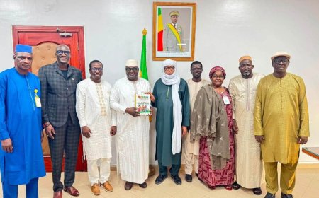 Presse au Mali : Alhamdou Ag Ilyène échange avec la Maison de la Presse sur l’autorégulation et le FONSOPRESS