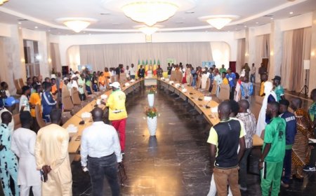 Super Coupe Assimi Goïta : La délégation de la compétition en immersion au palais de Koulouba