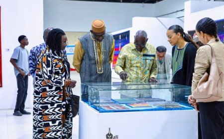 Mois du tourisme au Mali : Des ambassadeurs à la découverte de "L'Ame des Signes" d'Abdoulaye Konaté