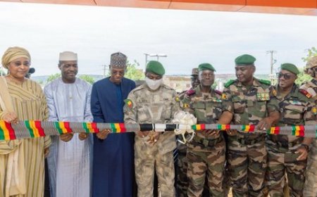 Défense et Sécurité : Assimi Goïta inaugure les nouveaux blocs de la Polyclinique des Armées de Kati
