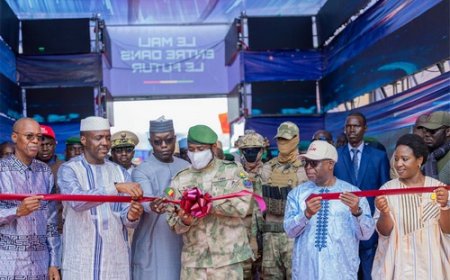 Kati : Le président de la Transition inaugure le Centre d'intelligence artificielle et de robotique du Mali