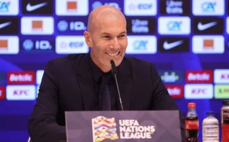 Equipe de France : salaire, primes et bonus… Que va vraiment toucher Zinédine Zidane avec les Bleus ?