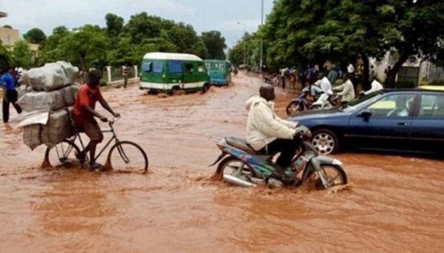 Inondations au Mali : 13 morts et 2790 personnes affectées, le Gouvernement active le plan d’urgence