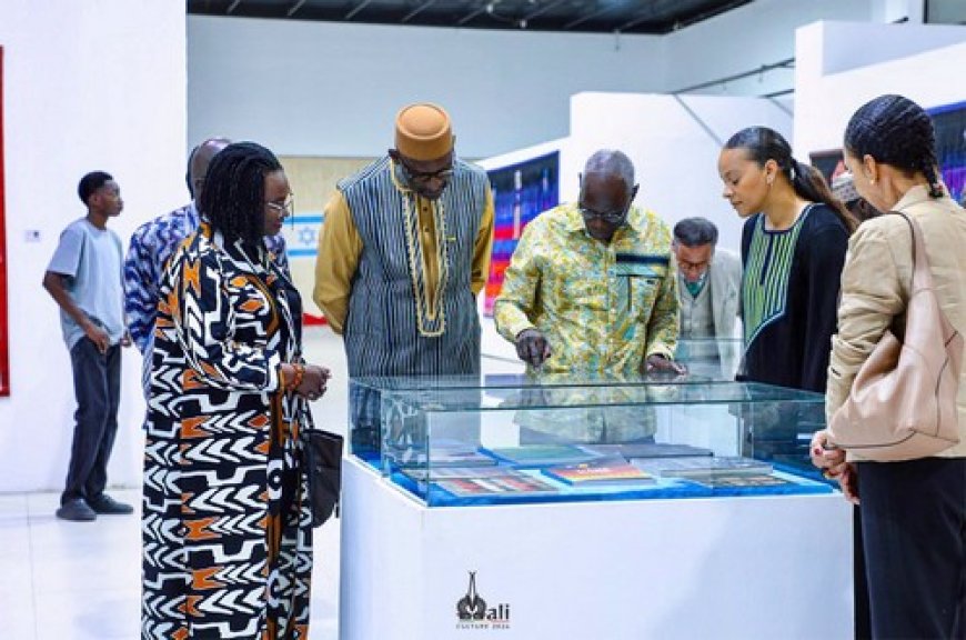Mois du tourisme au Mali : Des ambassadeurs à la découverte de "L'Ame des Signes" d'Abdoulaye Konaté
