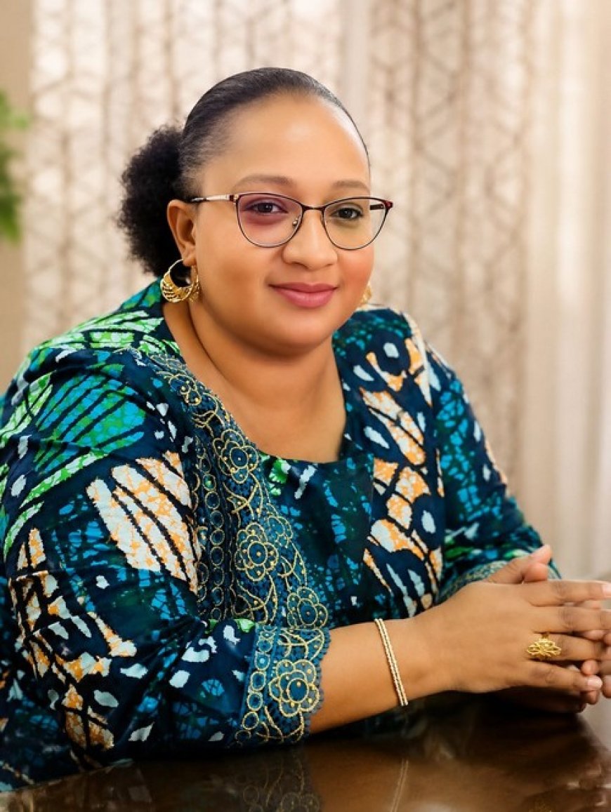 Mali Kura et leadership féminin : Mme Aïssata Bocoum et l’Association YEELEN au cœur du changement