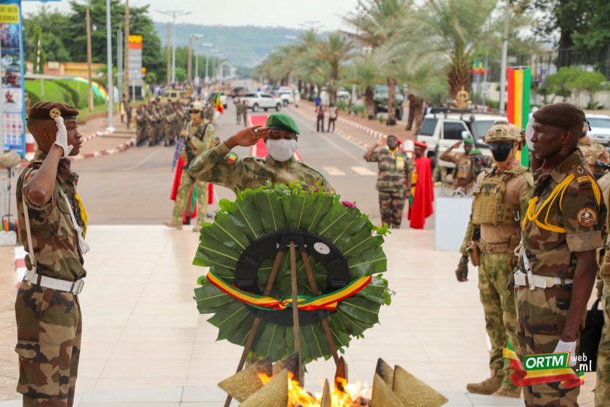 22 Septembre : Assimi Goïta rend hommage aux héros de l’Indépendance