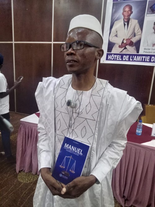 La lutte contre la corruption économique et financière :  L’Ecrivain Oumar Bakary Diallo relance le débat