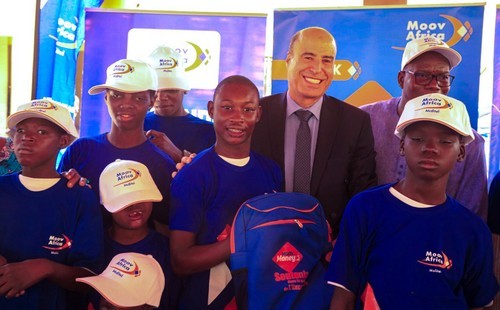  Responsabilité sociétale d'entreprise (RSE) : Moov Africa Malitel offre des kits scolaires à la Pouponnière de Niamana