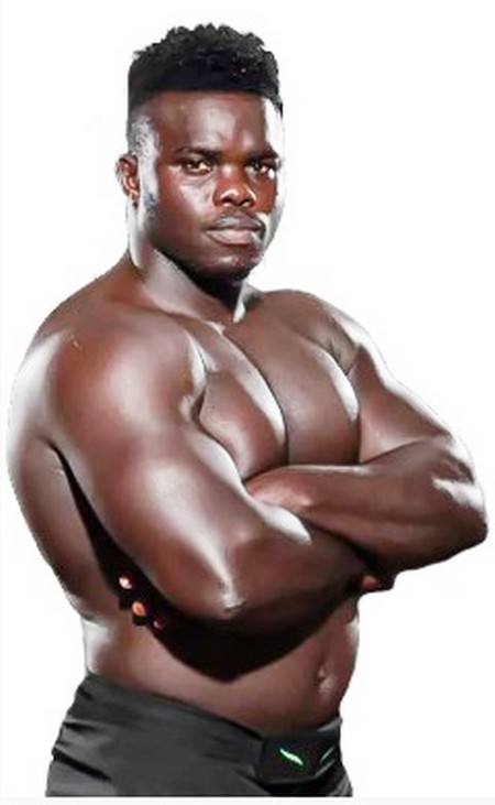 La superstar du MMA et de la lutte sénégalaise arrêté pour une  affaire de trafic de faux billets : Le champion Reug Reug libéré après audition  par le parquet