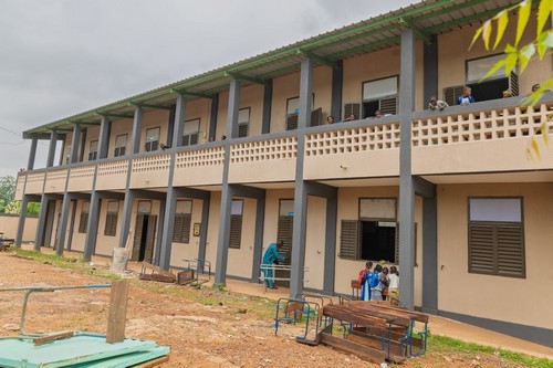 Œuvres sociales du Président de la Transition : l’École fondamentale Amadou Haya Sanogo de Kati fait peau neuve