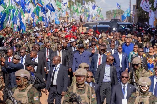 Un double fardeau pour Felix Tshisekedi : Le prix de la paix et le poids de la République  