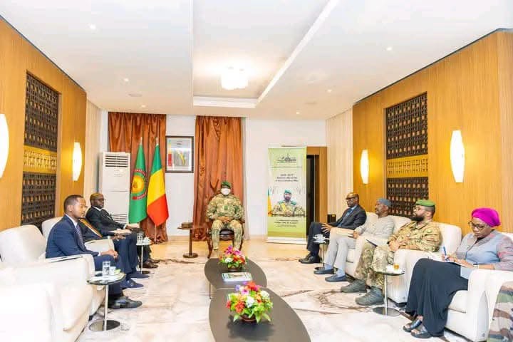 Mali-Rwanda : Assimi Goïta et Olivier Nduhungirehe veulent concrétiser les accords de coopération