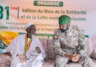 Mois de la solidarité : Assimi Goïta rend visite au doyen d’âge de Bamako