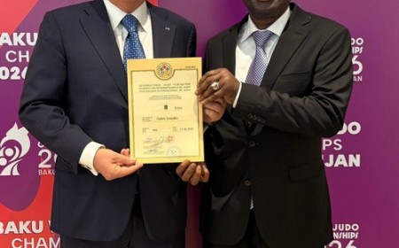 Pour son engagement au service du judo : La FIJ décerne le titre de membre honoraire à Habib Sissoko ! 