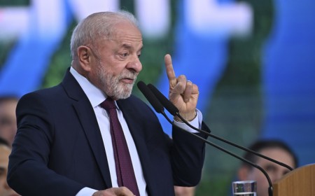 Brésil : Bolsonaro 47 %, Lula 45 %, un second tour sous haute tension