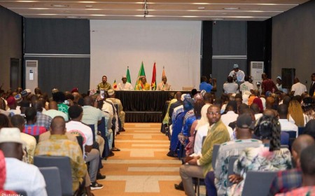 Dakar : La délégation ministérielle de l’AES échange avec la communauté confédérale du Sénégal