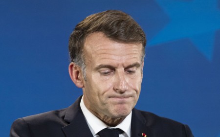 Macron reçoit les lycéens et fait face à un recours devant le Conseil d’État