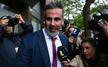 Le médecin de Maradona a été désigné comme bouc émissaire pour sa mort, a déclaré un tribunal argentin