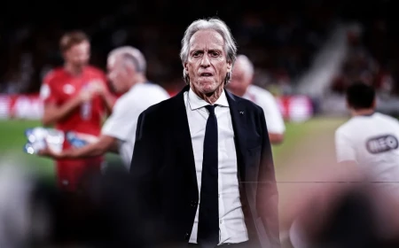 Le sélectionneur du Portugal répond à la lettre ouverte de Cristiano Ronaldo.