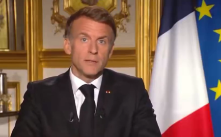 Allocution de Macron : le président français lâché par une partie de sa majorité et vivement critiqué par les oppositions