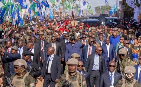 Un double fardeau pour Felix Tshisekedi : Le prix de la paix et le poids de la République  